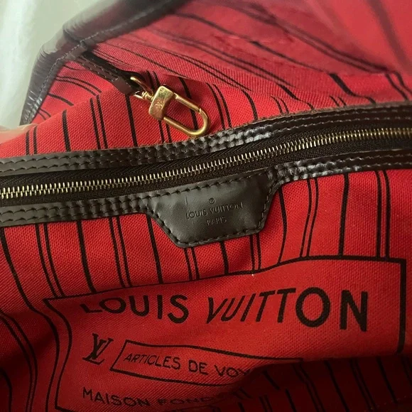 Authentic Louis Vuitton Neverfull GM - Picture 7 of 16